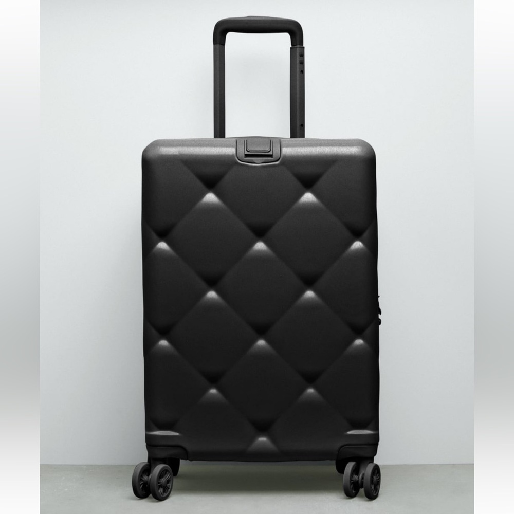 Zara Quilted Hardside Black Suitcase 6073/811
